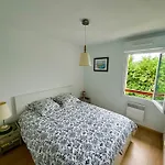 Grand - Piscine - Plage- Terrasse Apartamento *